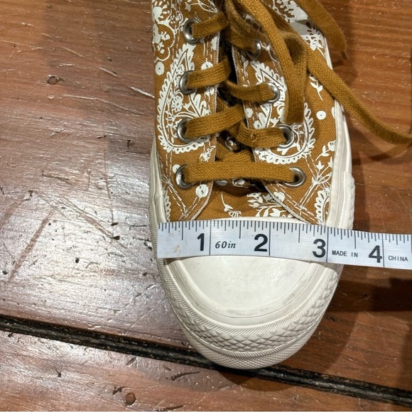 Women’s Converse All Stars High Top Sneakers Fall Florals Paisley - Picture 13 of 16